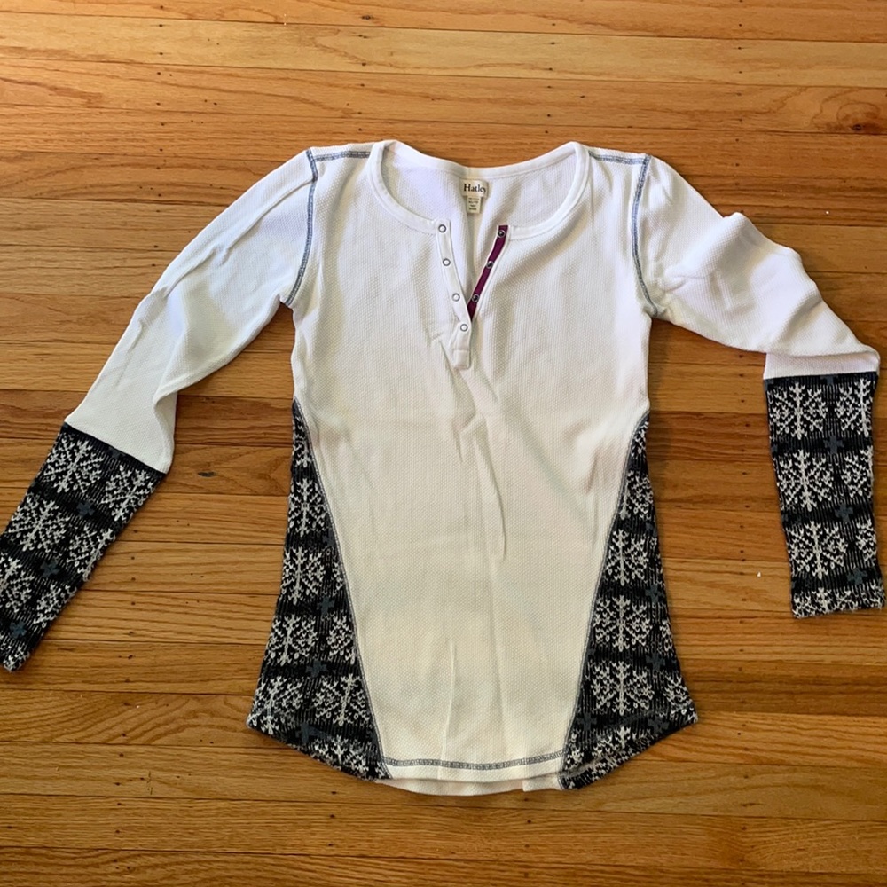 Hatley XS mixed media top